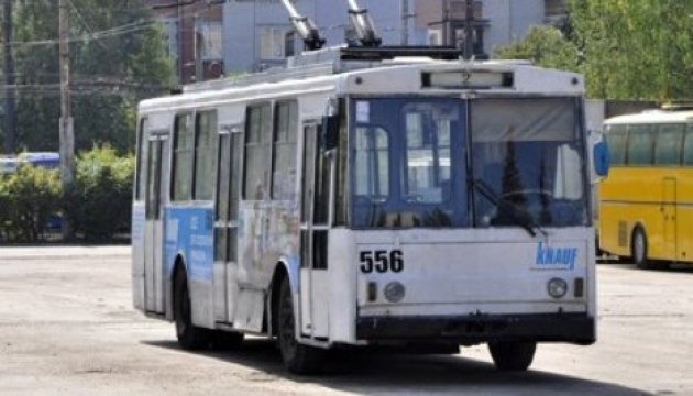Житомир стал первым городом Украины, где в наземном транспорте принимаются бесконтактные карточки Житомир стал первым городом Украины, где в наземном транспорте принимаются бесконтактные карточки