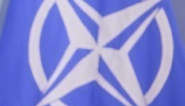 НАТО в три раза увеличивает количество истребителей для защиты воздушного пространства Балтии НАТО в три раза увеличивает количество истребителей для защиты воздушного пространства Балтии