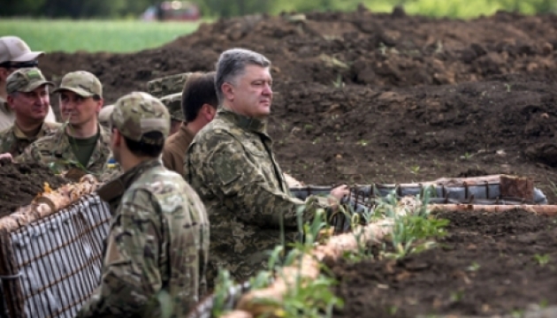 Порошенко: Реакция на любые "республики" будет мгновенной Порошенко: Реакция на любые "республики" будет мгновенной