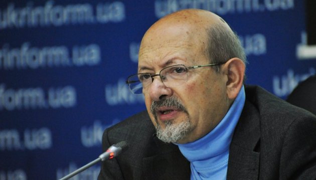 У КМІС пояснили "бронзу" Рабіновича в "президентських перегонах" У КМІС пояснили "бронзу" Рабіновича в "президентських перегонах"