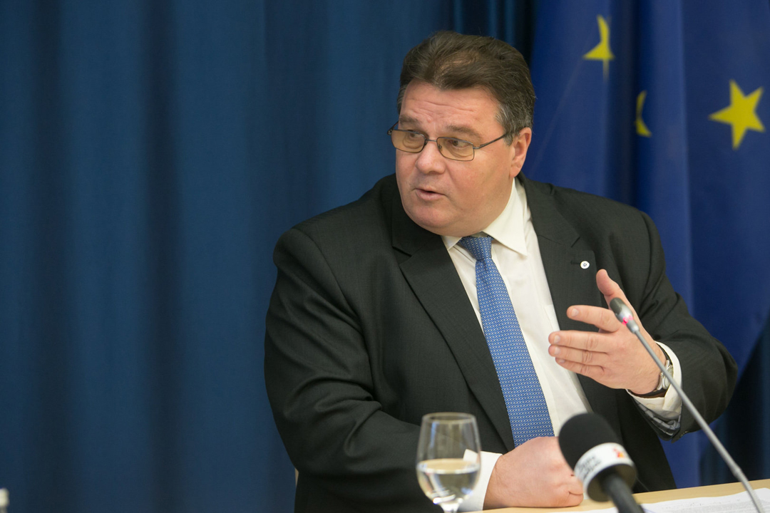 Лінкявичус: Світ має "дуже серйозно" реагувати на провокації Кремля Лінкявичус: Світ має "дуже серйозно" реагувати на провокації Кремля