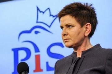 Шидло прозвітувала про роботу уряду о 5.30 ранку