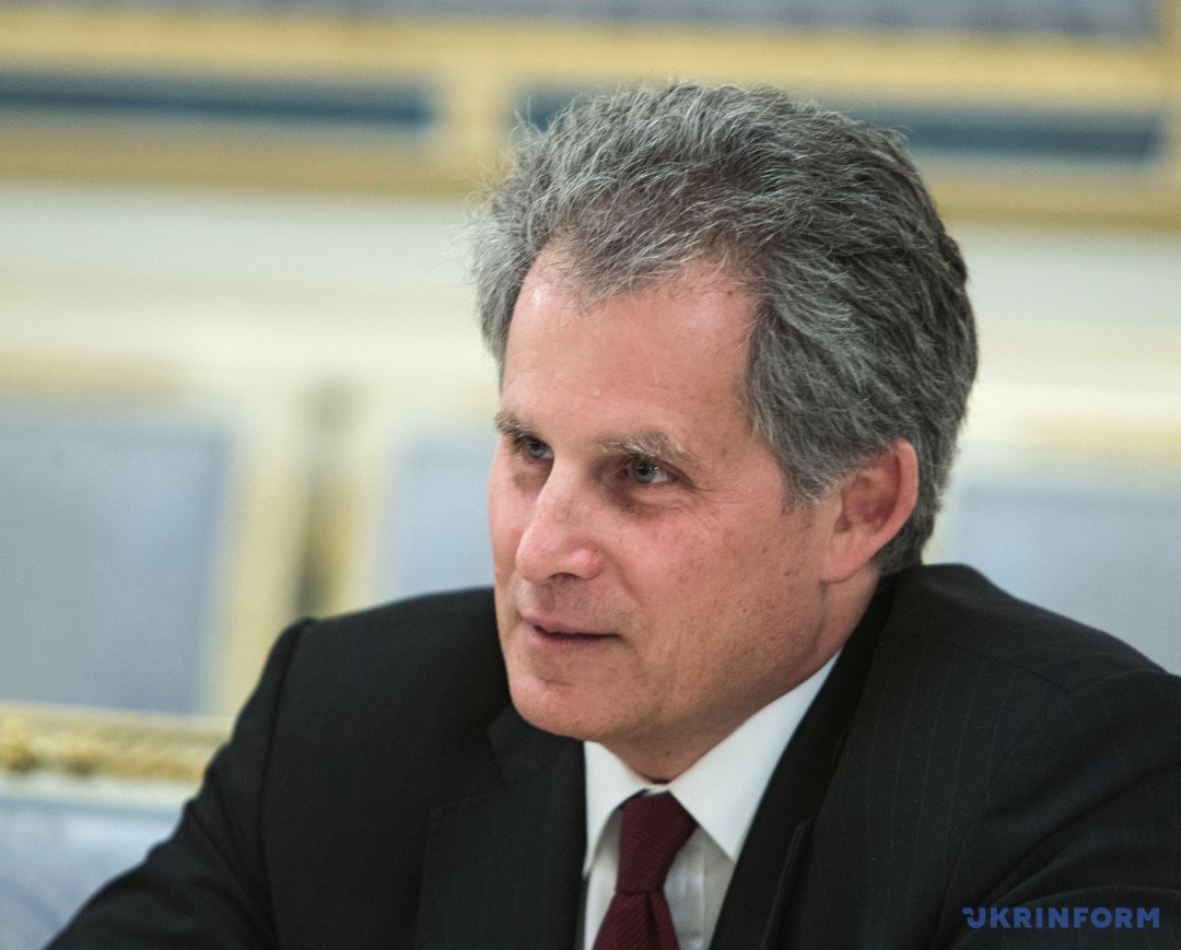 Для України важливо не заспокоюватися на досягнутому - Ліптон Для України важливо не заспокоюватися на досягнутому - Ліптон