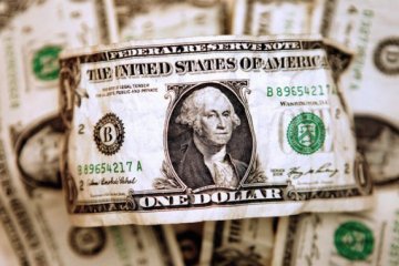 На закритті міжбанку долар торгувався на рівні 26,15 гривні