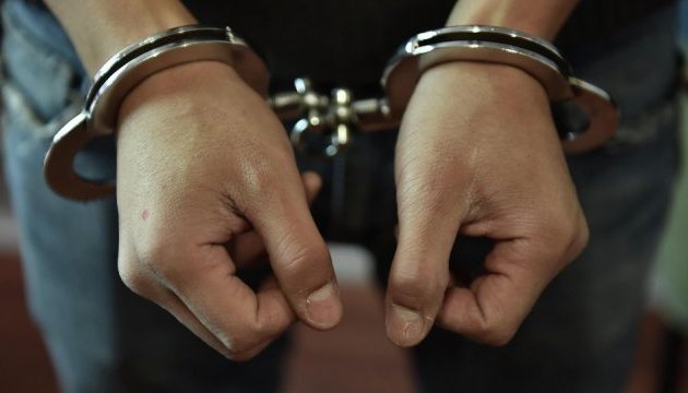 В Краматорске местные помогли задержать боевика "ДНР" В Краматорске местные помогли задержать боевика "ДНР"