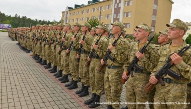 144 молоді прикордонники склали присягу 144 молоді прикордонники склали присягу