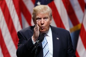 Donald Trump: Putin not going to go into Ukraine (video)