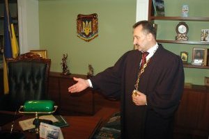 Независимость: 25 лет за 25 дней. Признание Европой Голодомора, «судья-колядник», «ширка» Тимошенко и Януковича