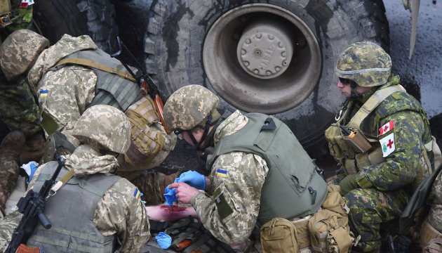 Доба в АТО: один військовий загинув, двоє отримали поранення Доба в АТО: один військовий загинув, двоє отримали поранення