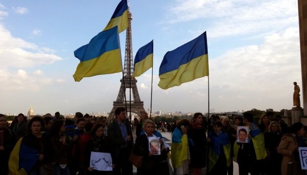 Роман Сущенко — настоящий журналист. Свидетельствую Роман Сущенко — настоящий журналист. Свидетельствую