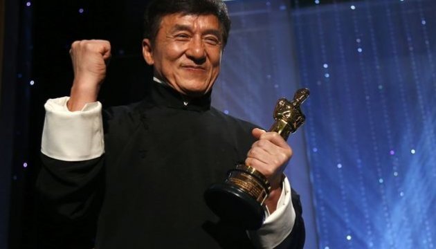 Джекі Чану вручили "Оскар"