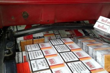 Поблизу кордону з Румунією виявили 2 тисячі пачок сигарет