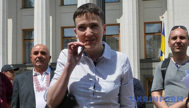 Разве «разруха – в головах» только у бывшей летчицы и ее почитателей? Разве «разруха – в головах» только у бывшей летчицы и ее почитателей?