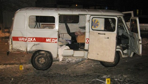 У Кам’янці-Подільському Mercedes протаранив «швидку». Водій втік У Кам’янці-Подільському Mercedes протаранив «швидку». Водій втік