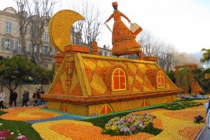 Festival de limones y naranjas en Francia