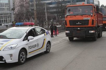Возле метро "Шулявская" частично ограничат движение транспорта
