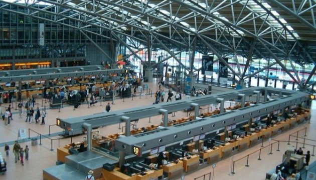 Українців серед постраждалих в аеропорту Гамбурга немає - МЗС Українців серед постраждалих в аеропорту Гамбурга немає - МЗС