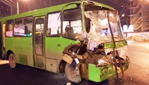 Поліція завершила розслідування щодо водія маршрутки, який насмерть збив подружжя Поліція завершила розслідування щодо водія маршрутки, який насмерть збив подружжя