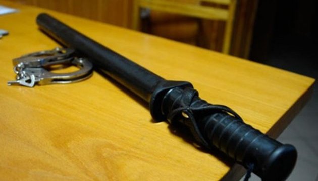 Кати у поліції: трьом правоохоронцям повідомили про підозру і відсторонили Кати у поліції: трьом правоохоронцям повідомили про підозру і відсторонили