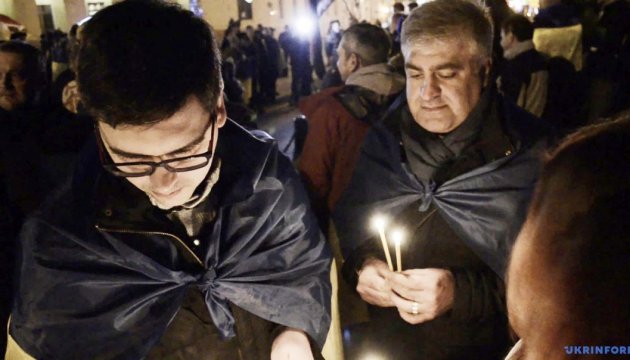 День Небесной Сотни: от Одессы до Крыма День Небесной Сотни: от Одессы до Крыма