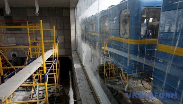 Євробачення і Лівобережна: Роботи ще багато, МАФи потроху вивозять Євробачення і Лівобережна: Роботи ще багато, МАФи потроху вивозять