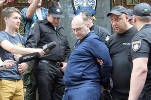 Массовые аресты экс-налоговиков – это прецедент. И это главное