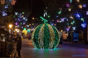 Odessa séduira les touristes avec des fruits géants