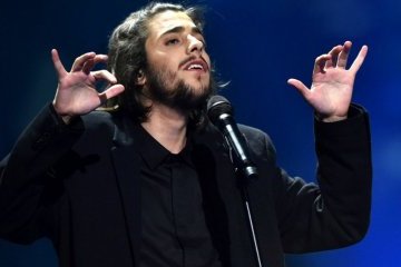 Переможця Євробачення-2017 виписали з лікарні після пересадки серця