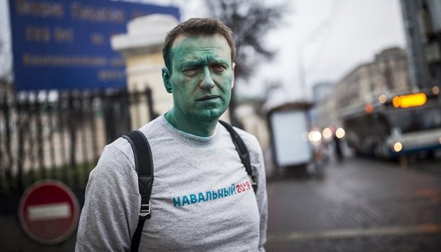 Навальний заявив телеканалу США про високу ймовірність замаху на нього Навальний заявив телеканалу США про високу ймовірність замаху на нього