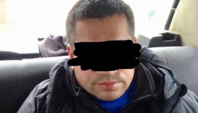 В Одессе задержали угонщика элитных авто В Одессе задержали угонщика элитных авто