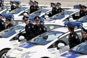 Une nouvelle police routière entre en service en Ukraine