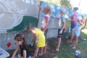 Іванківський ЦСПР: заняття з арт-терапії «Сонячні барви літа»