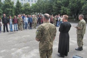Молодь Харківщини йде служити за контрактом