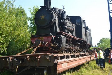 Ретро-паровоз для Боржавської вузькоколійки прибув на Закарпаття