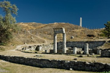 En Kerch de la Crimea ocupada quemaron ruinas de la antigua ciudad de Pantikapaion