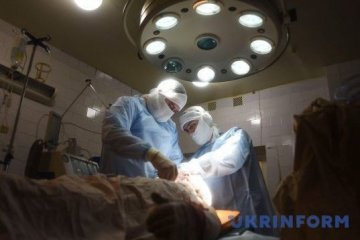 Des neurochirurgiens ukrainiens ont utilisé une technique inégalée pour éliminer la tumeur du cerveau