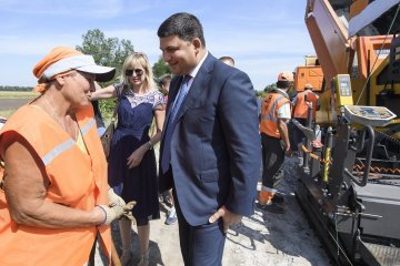 З 1 січня фінансування дорожніх робіт збільшиться до 42 мільярдів - Гройсман