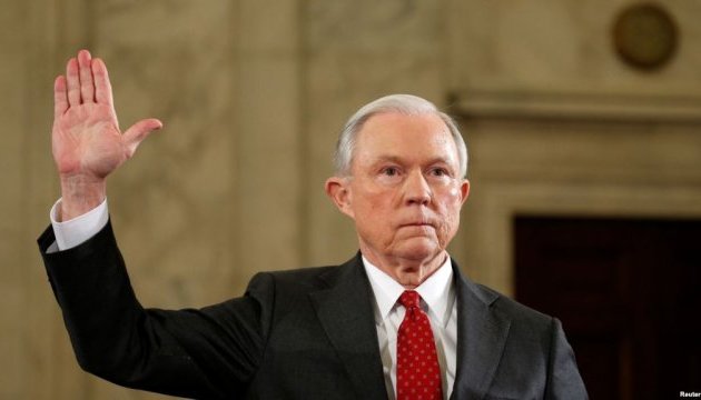 Генпрокурор США объявил войну утечке правительственной информации в СМИ Генпрокурор США объявил войну утечке правительственной информации в СМИ