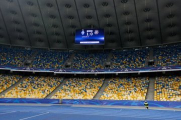 «Динамо» согласилось играть против «Вереса» при пустых трибунах