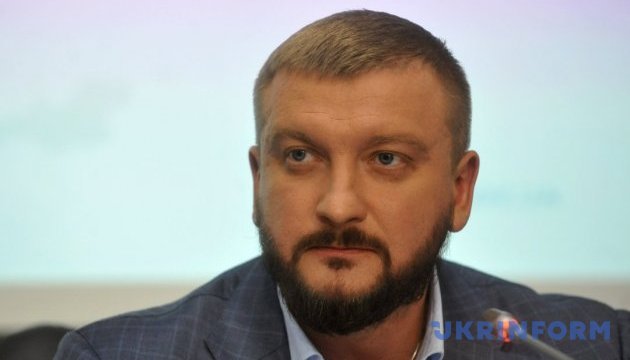 Винагорода державним виконавцям: спростування існуючих міфів
Винагорода державним виконавцям: спростування існуючих міфів