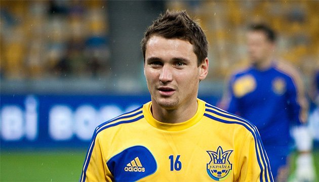 Футбол: Олійник веде переговори з львівськими "Карпатами" Футбол: Олійник веде переговори з львівськими "Карпатами"