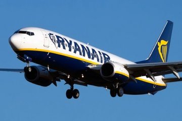 Порошенко не исключает, что Ryanair зайдет в Украину раньше
