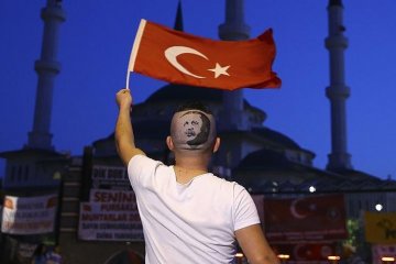 Турецькі перукарі "помстилися" Америці
