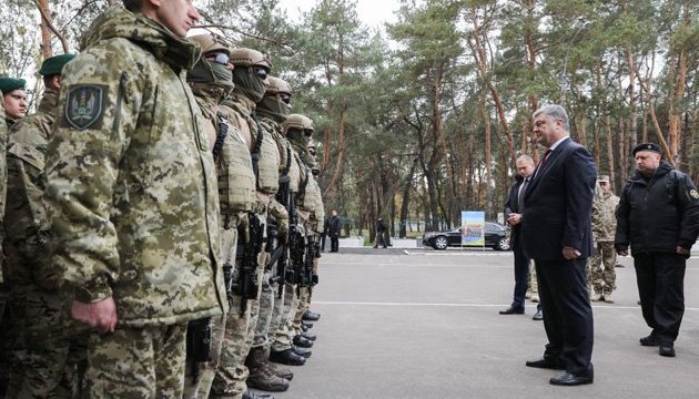 Порошенко назвав ключовий елемент безпеки в умовах агресії РФ Порошенко назвав ключовий елемент безпеки в умовах агресії РФ
