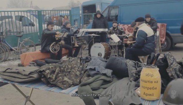 Світова прем'єра української документалки про волонтерів відбулась у Варшаві Світова прем'єра української документалки про волонтерів відбулась у Варшаві