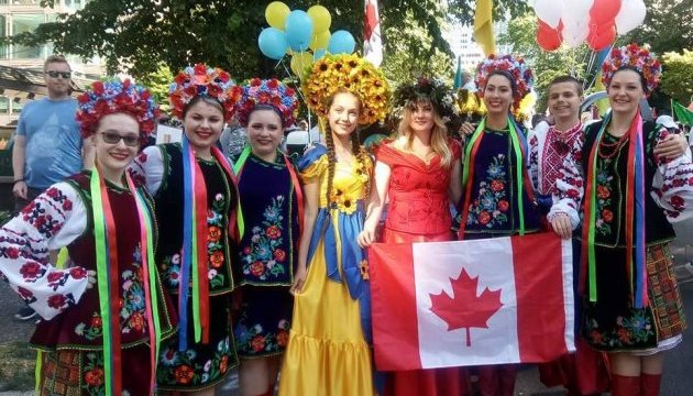 Об'єднання українок у Канаді відзначає свій 80-річний ювілей Об'єднання українок у Канаді відзначає свій 80-річний ювілей