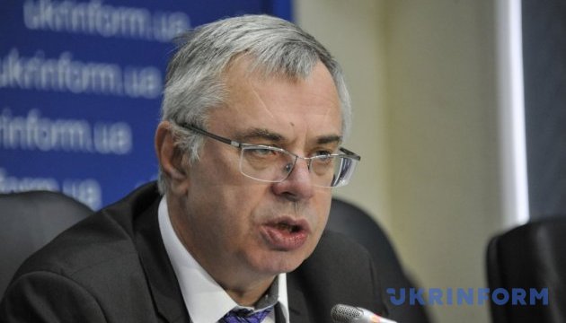 Інформаційні телеканали щодо висвітлення тем АТО та окупації Криму. Моніторинг ефіру Інформаційні телеканали щодо висвітлення тем АТО та окупації Криму. Моніторинг ефіру