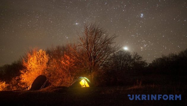 Японці створять туристичну карту місць для спостереження за зірками Японці створять туристичну карту місць для спостереження за зірками