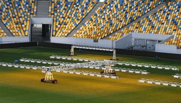 На футбольному матчі Україна - Словаччина аншлагу не очікується На футбольному матчі Україна - Словаччина аншлагу не очікується