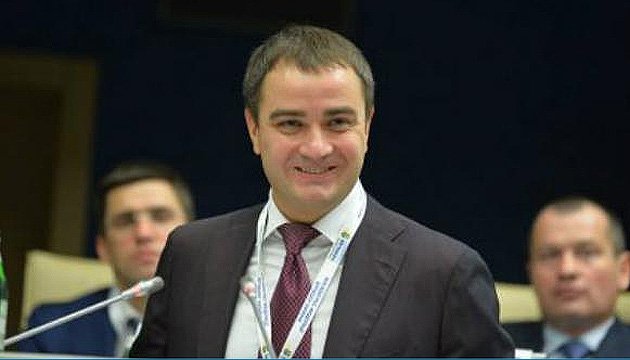 Павелко вдячний керівництву "Десни", яке вирішило головні проблеми клубу Павелко вдячний керівництву "Десни", яке вирішило головні проблеми клубу